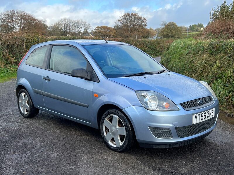 View FORD FIESTA 1.25 Style Climate 3dr