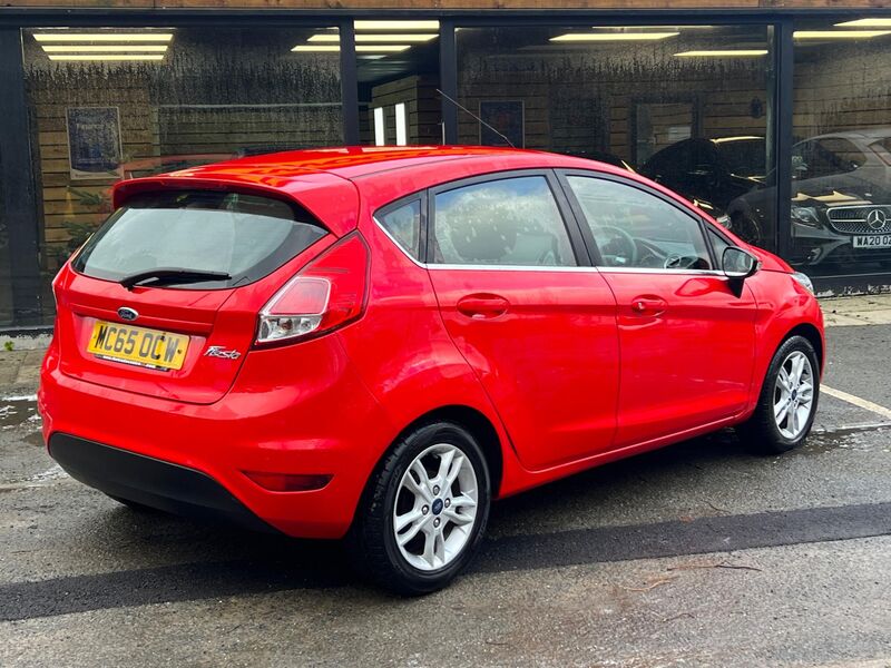 View FORD FIESTA 1.0 Zetec Euro 6 (s/s) 5dr