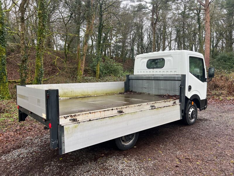 NISSAN CABSTAR
