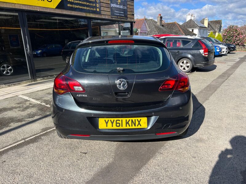 VAUXHALL ASTRA