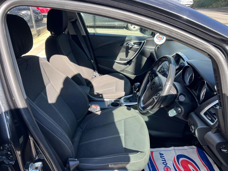 VAUXHALL ASTRA