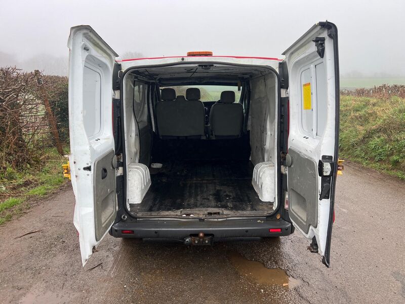 RENAULT TRAFIC