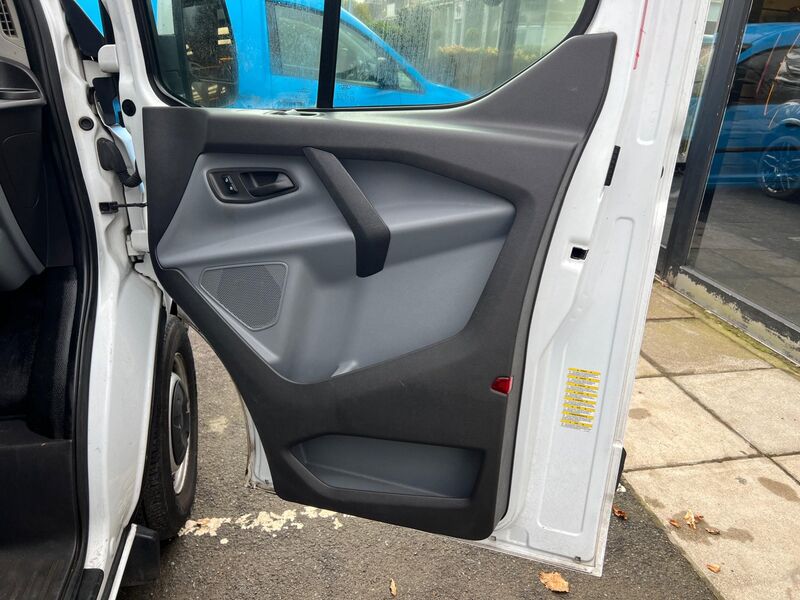 FORD TRANSIT CUSTOM