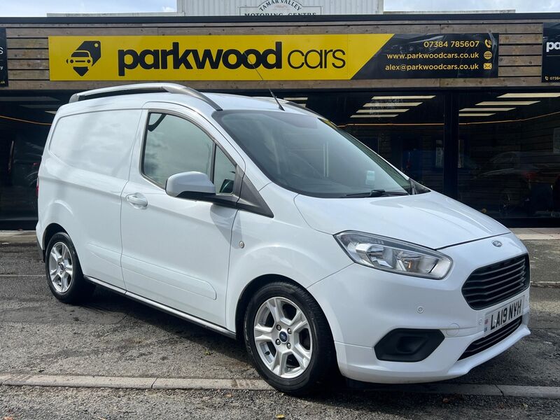 View FORD TRANSIT COURIER 1.5 TDCi Limited L1 Euro 6 5dr