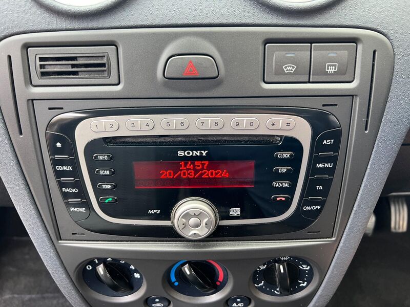 FORD FUSION