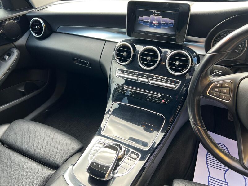 MERCEDES-BENZ C CLASS