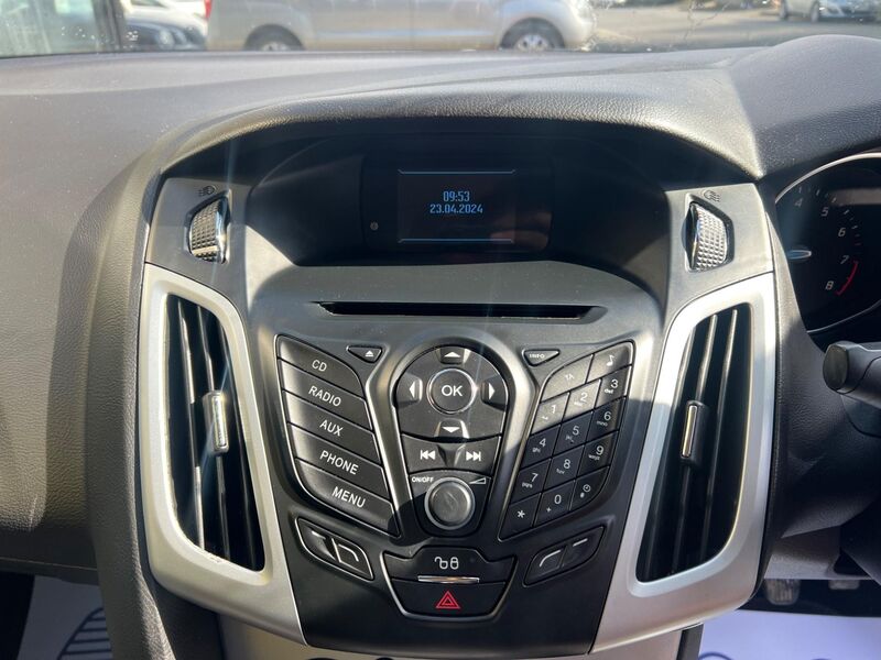 FORD FOCUS