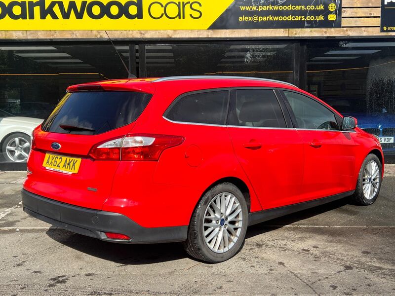 FORD FOCUS