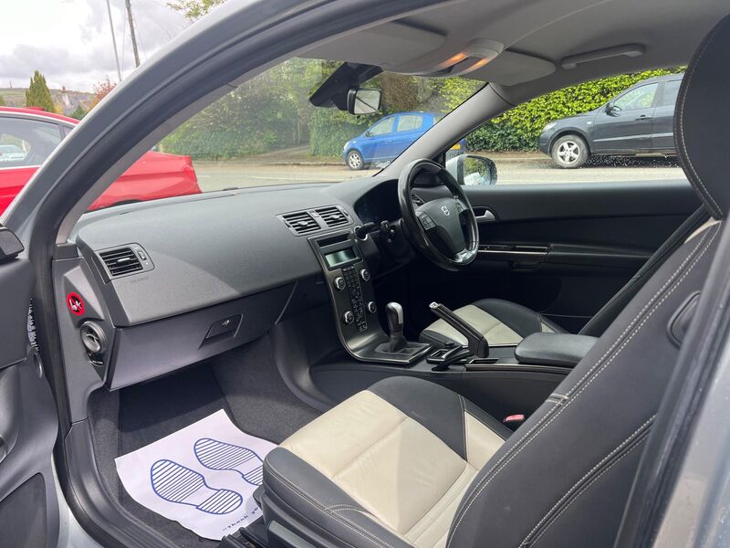 VOLVO C30