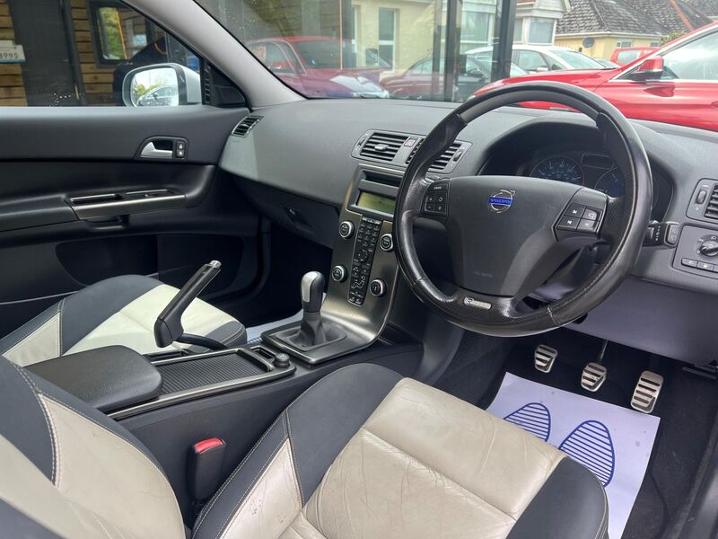 VOLVO C30