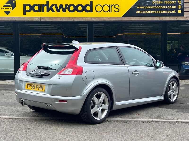 VOLVO C30