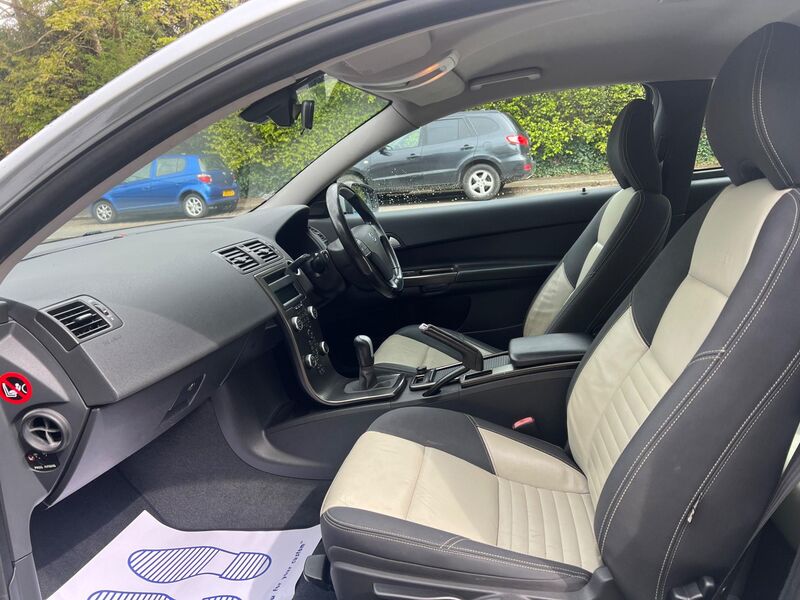 VOLVO C30