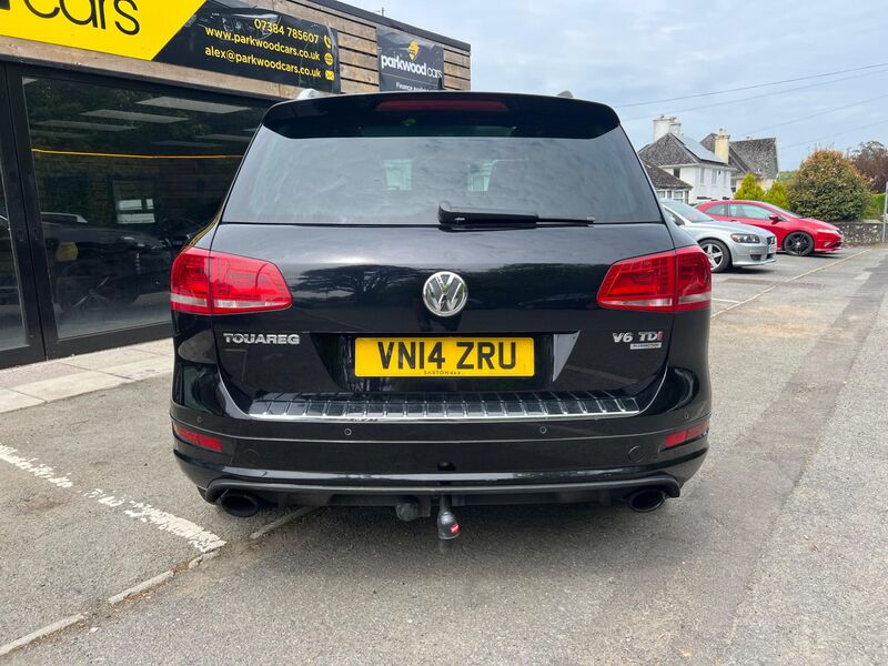 VOLKSWAGEN TOUAREG