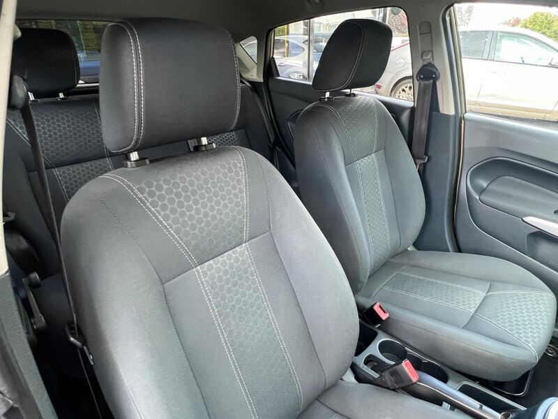 FORD FIESTA