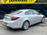 VAUXHALL INSIGNIA
