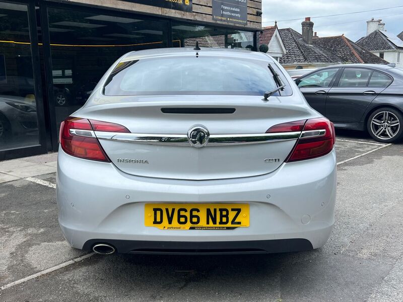 VAUXHALL INSIGNIA
