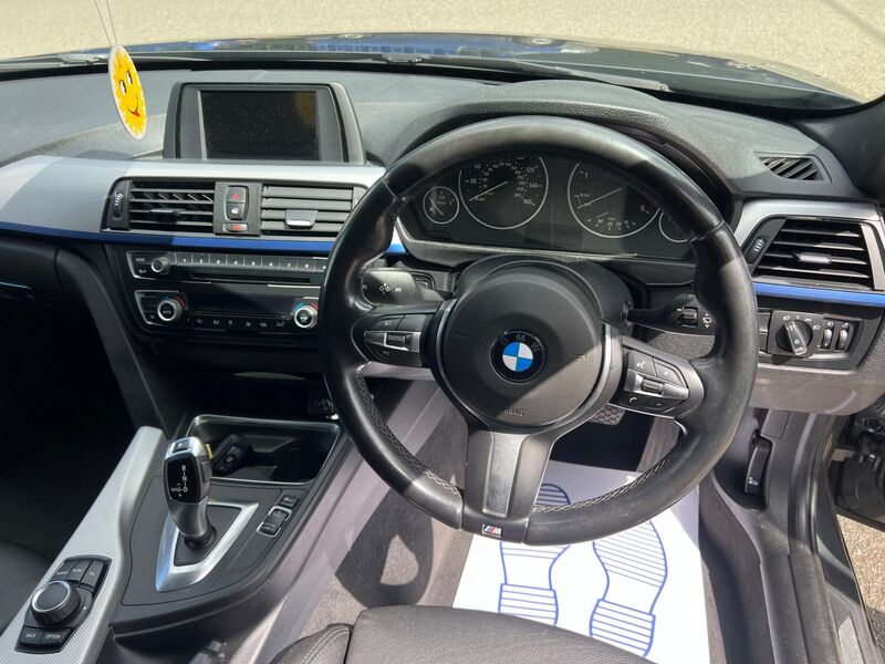 BMW 3 SERIES