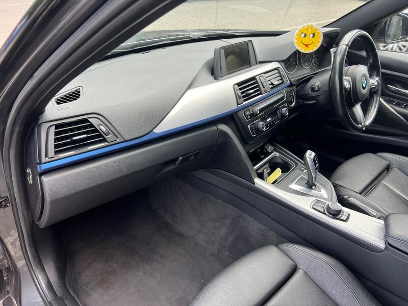 BMW 3 SERIES