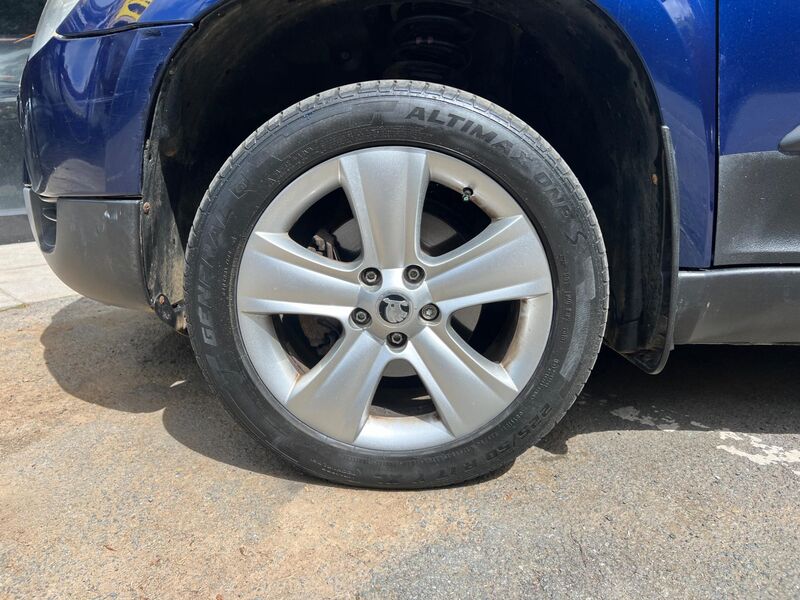 SKODA YETI