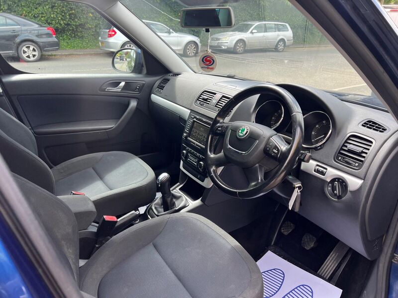 SKODA YETI