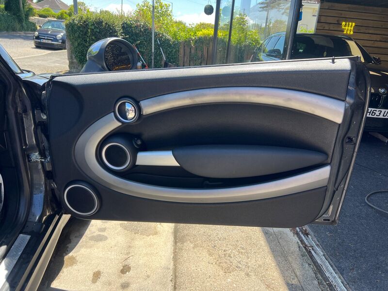 MINI CONVERTIBLE