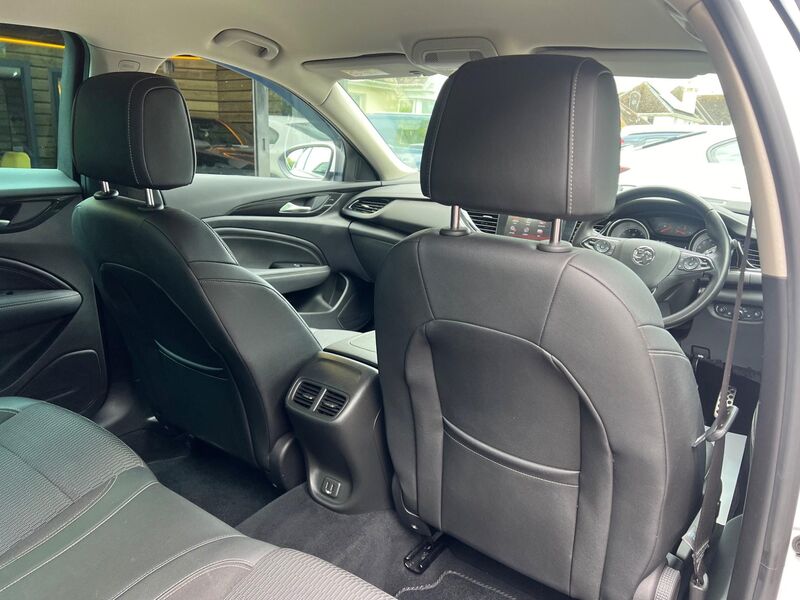 VAUXHALL INSIGNIA