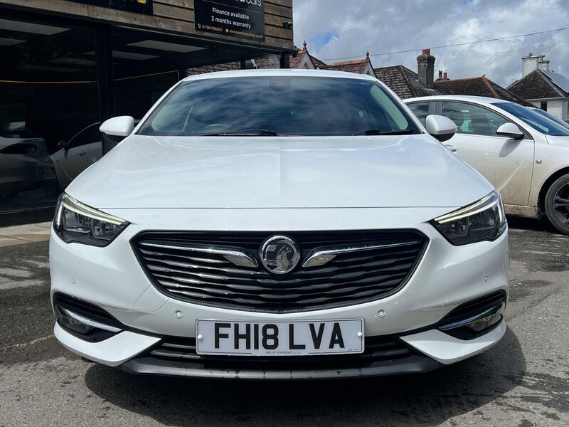 VAUXHALL INSIGNIA