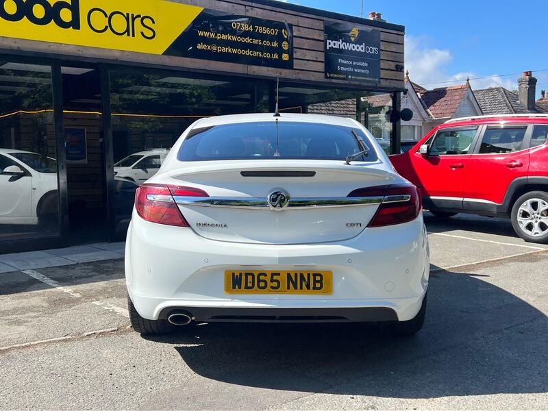 VAUXHALL INSIGNIA