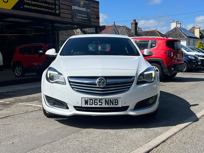 VAUXHALL INSIGNIA
