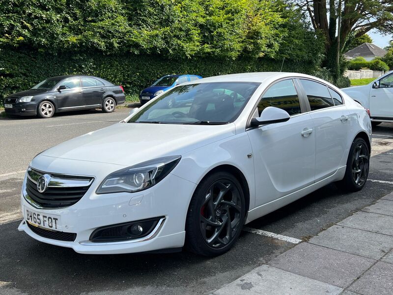 View VAUXHALL INSIGNIA 2.0 CDTi ecoFLEX Limited Edition Euro 6 (s/s) 5dr