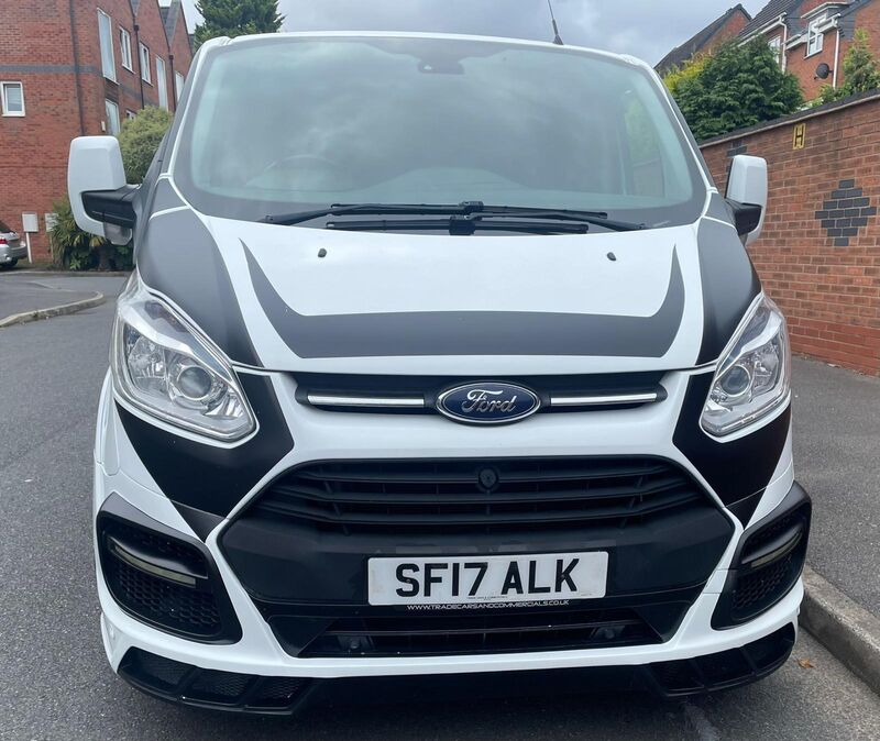 View FORD TRANSIT CUSTOM 290 Limited E-Tech MRST M SPORT
