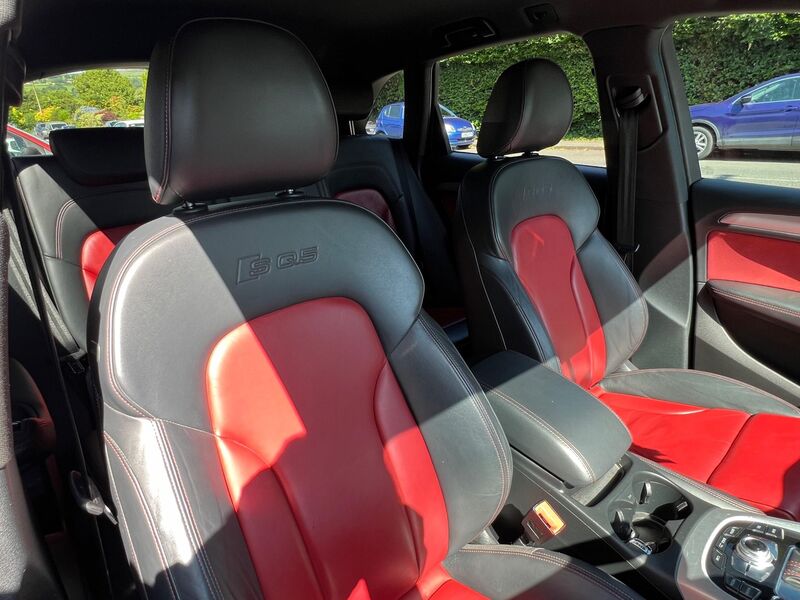 AUDI SQ5