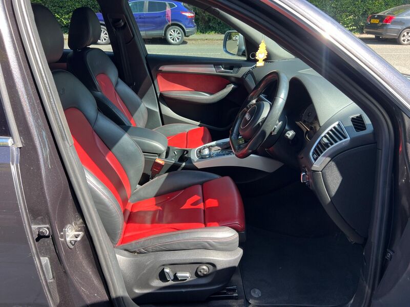 AUDI SQ5