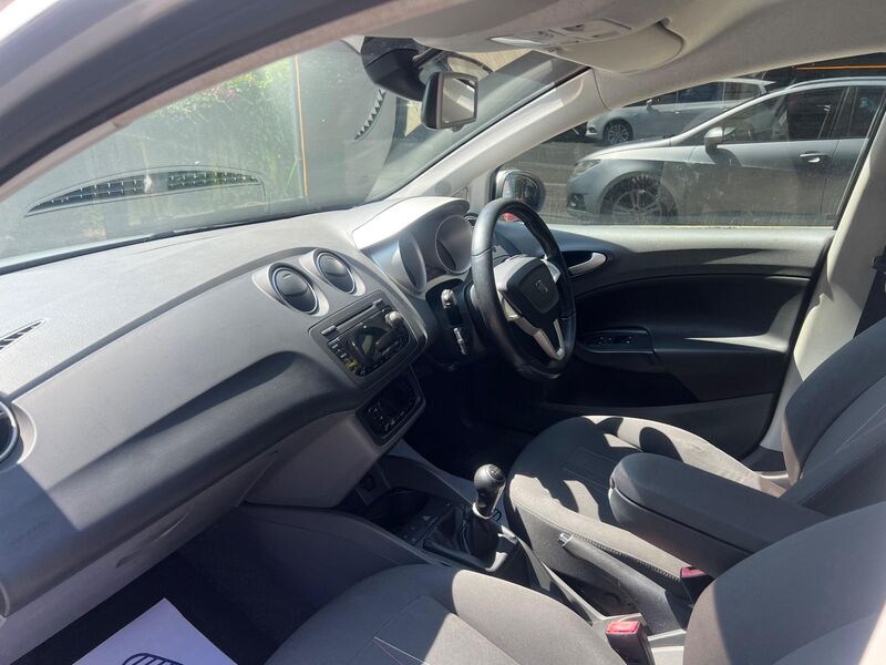 SEAT IBIZA