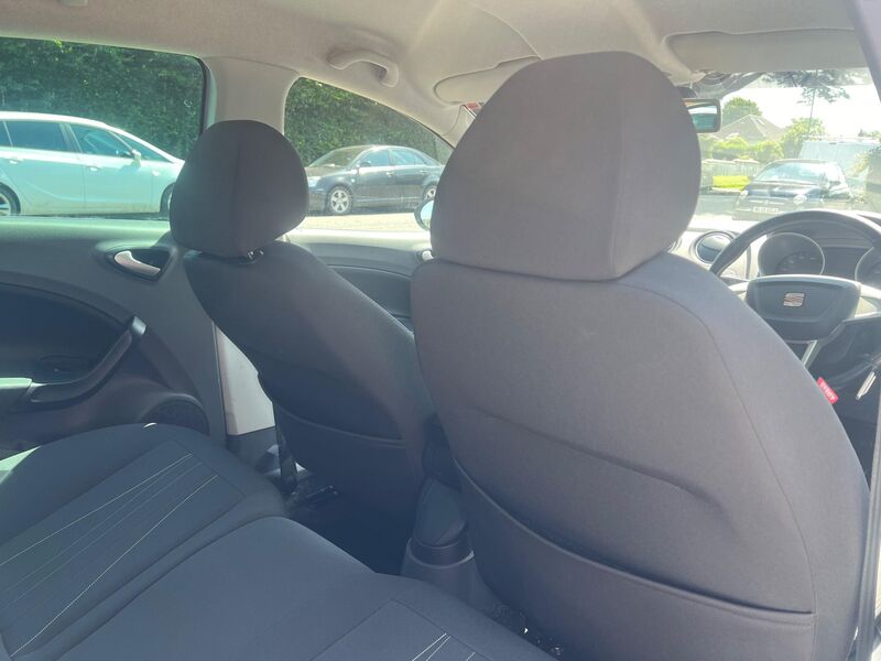SEAT IBIZA