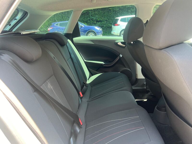 SEAT IBIZA
