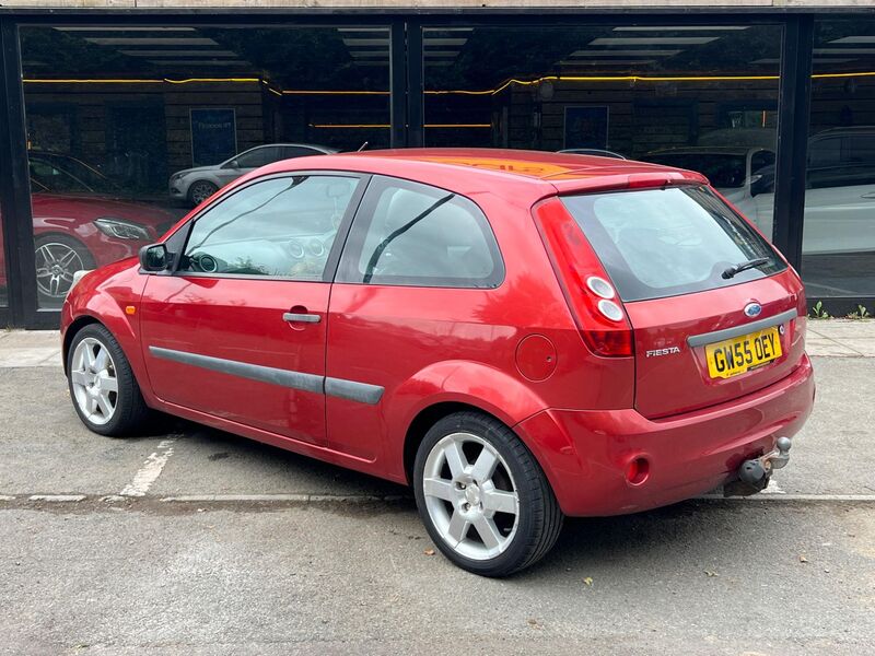 FORD FIESTA