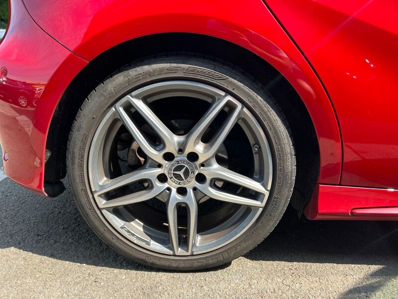 MERCEDES-BENZ A CLASS
