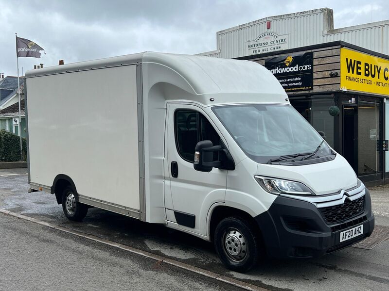 View CITROEN RELAY 2.2 BlueHDi 35 Plus Ready To Run Luton L3 Euro 6 (s/s) 3dr