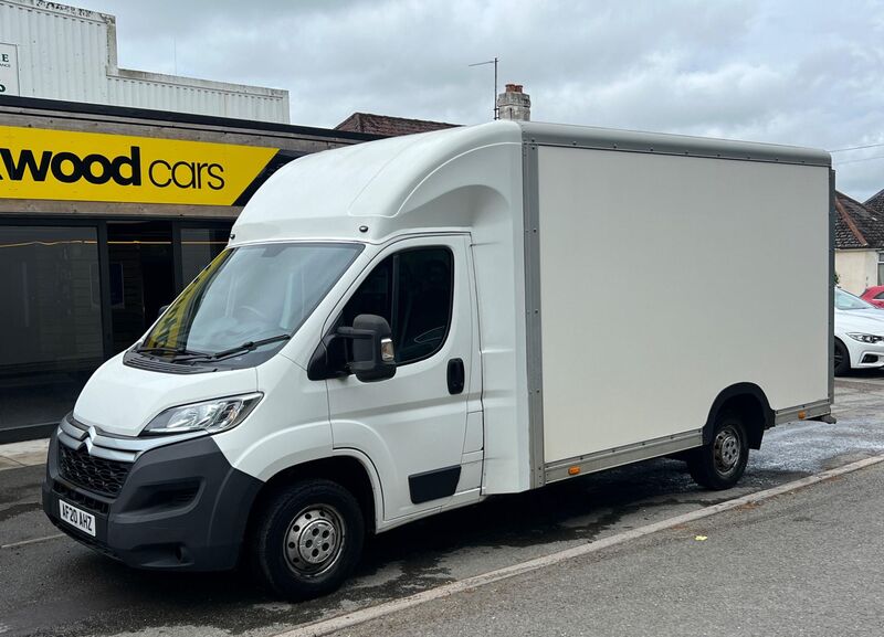 View CITROEN RELAY 2.2 BlueHDi 35 Plus Ready To Run Luton L3 Euro 6 (s/s) 3dr