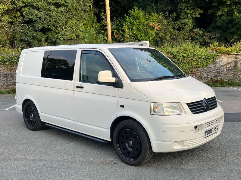 View VOLKSWAGEN TRANSPORTER 1.9 TDI T28 L1 H2 4dr