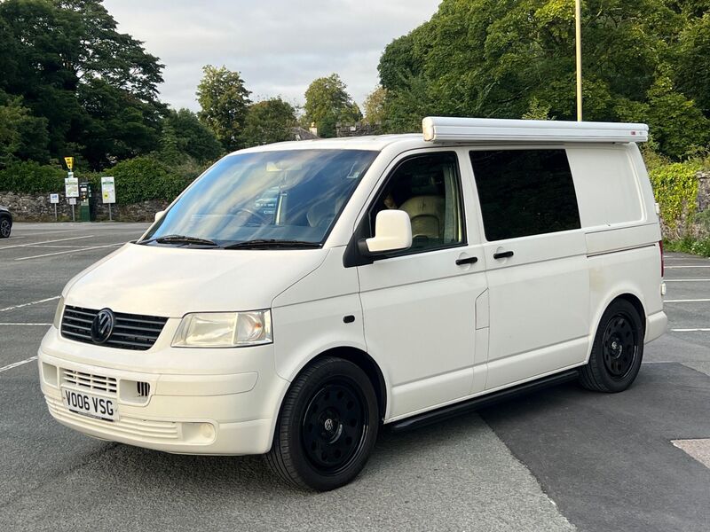 View VOLKSWAGEN TRANSPORTER 1.9 TDI T28 L1 H2 4dr