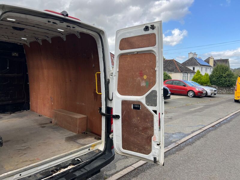 VOLKSWAGEN CRAFTER