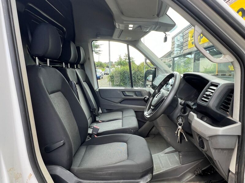 VOLKSWAGEN CRAFTER