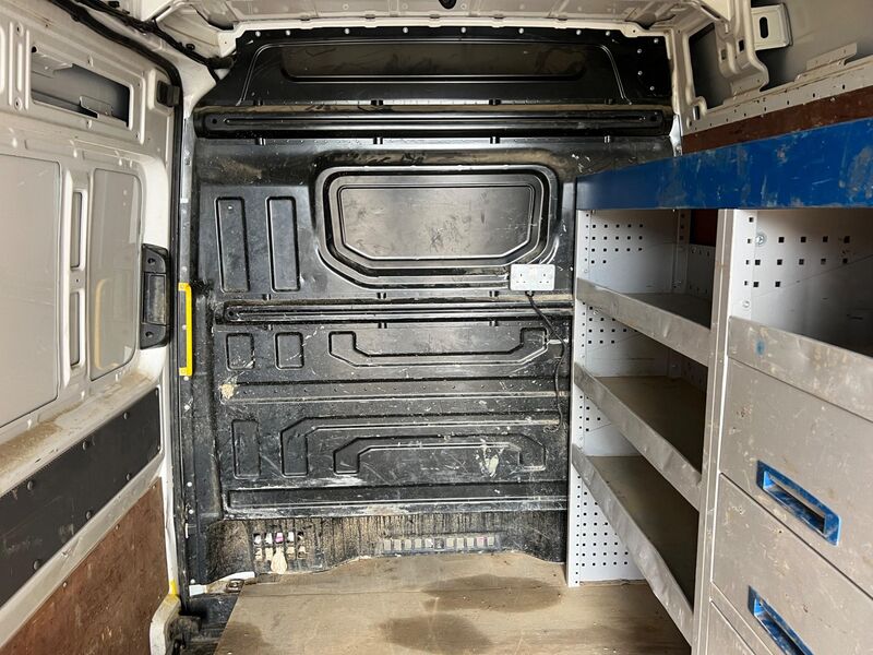 VOLKSWAGEN CRAFTER