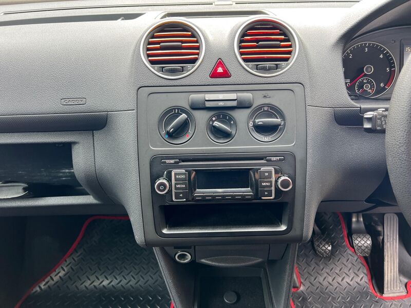 VOLKSWAGEN CADDY