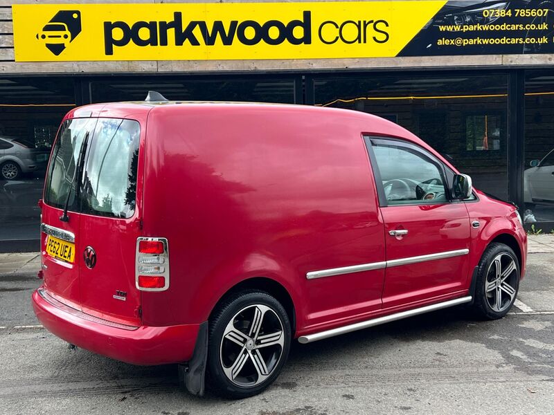VOLKSWAGEN CADDY
