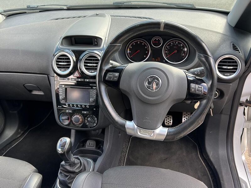 VAUXHALL CORSA