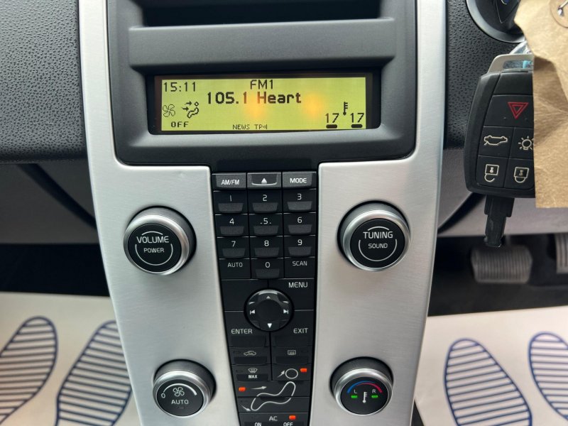 VOLVO C30