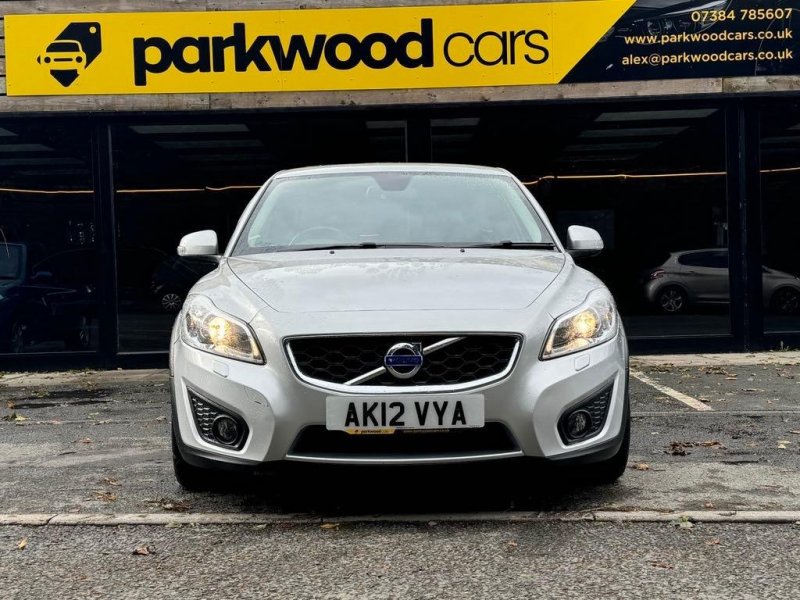 VOLVO C30